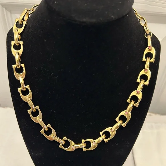 Coach Chunky Signature Chain Link Necklace With Light Pink Rhinestones. - Picture 2 of 6